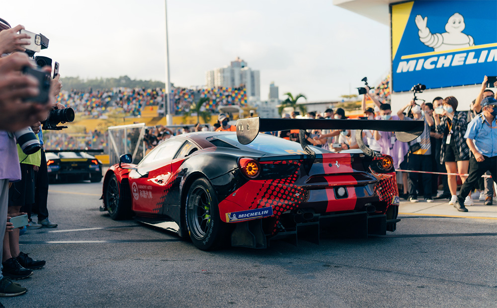 2022年 VXONN 助力法拉利车队征战 格林披治东望洋赛道，提供超强引擎保护