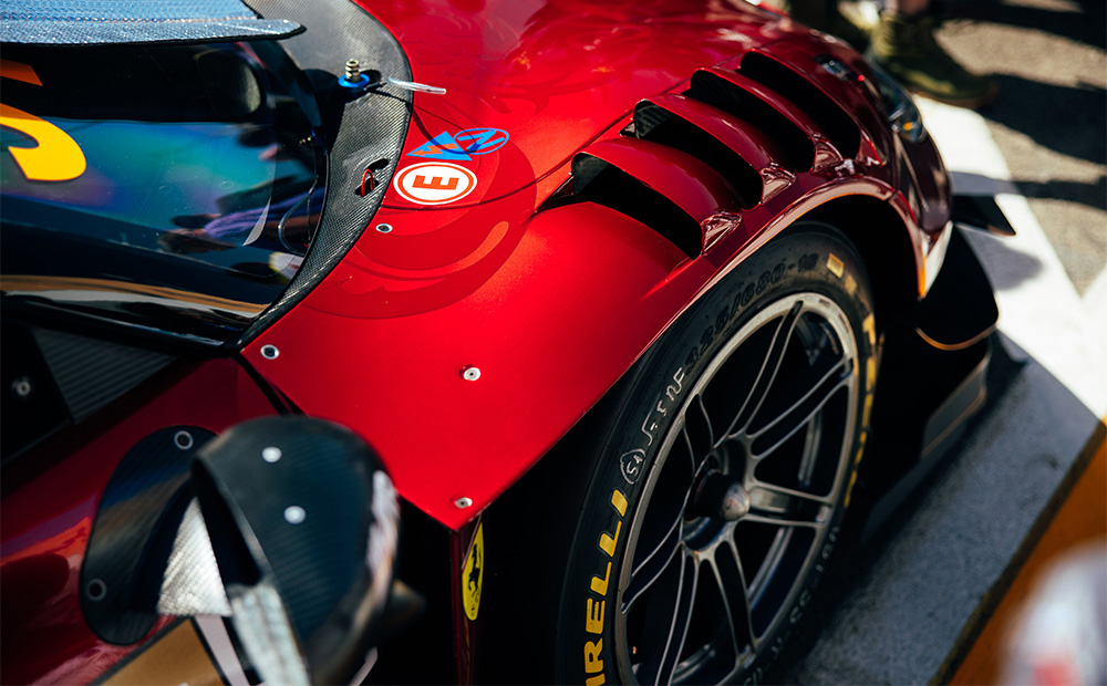 2023年 VXONN 助力法拉利车队征战 格林披治东望洋赛道，提供超强引擎保护